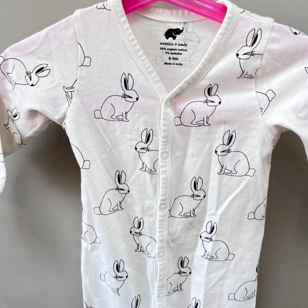 Monica & Andy Organic Cotton Rabbit Romper /‎ One Piece- Size 6-9m